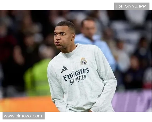 足球场上最搞笑球星盘点：从滑稽失误到奇葩庆祝瞬间