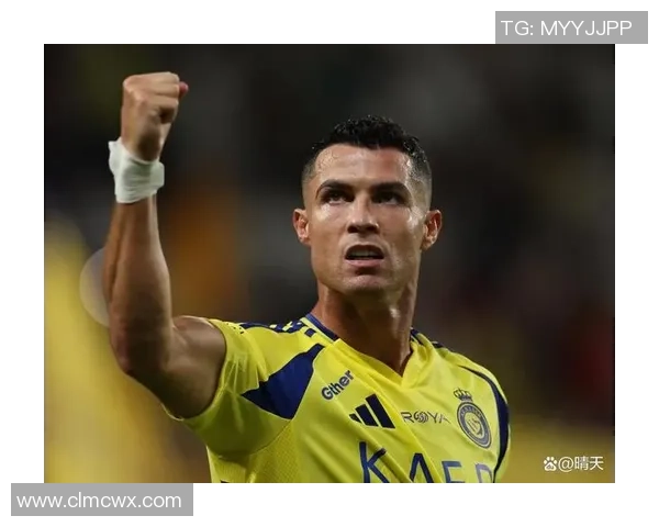 足球巨星的心路历程与奋斗精神：从球场到人生舞台的深刻演讲